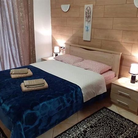 G M 6 Rooms Kentro In The Heart Of The City Лариса Екстер'єр фото